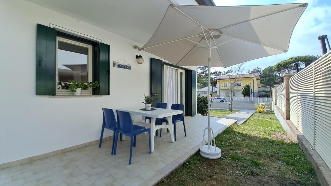 Villa Barbara Fra I Pini Lignano Sabbiadoro Exterior foto