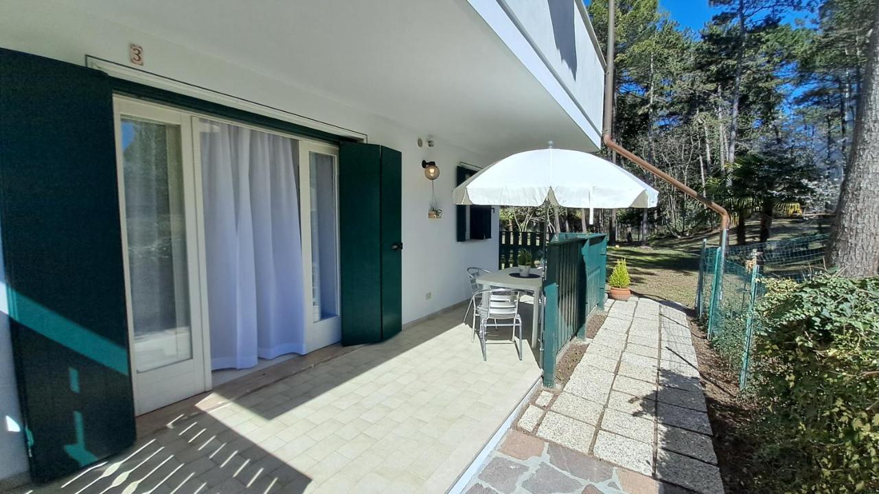 Villa Barbara Fra I Pini Lignano Sabbiadoro Exterior foto