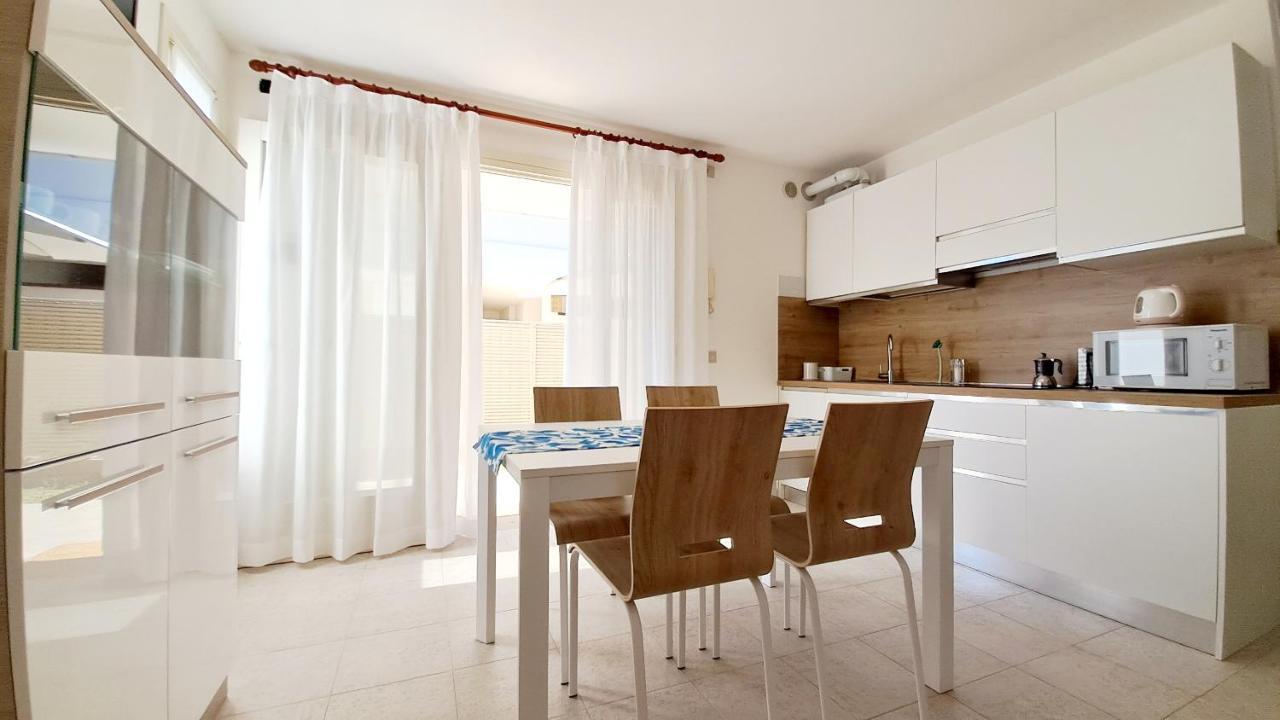 Villa Barbara Fra I Pini Lignano Sabbiadoro Exterior foto