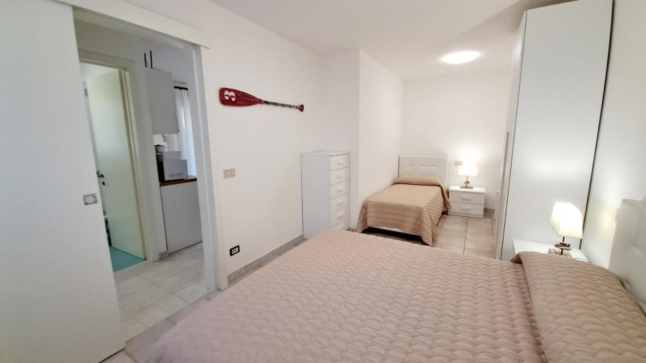 Villa Barbara Fra I Pini Lignano Sabbiadoro Exterior foto