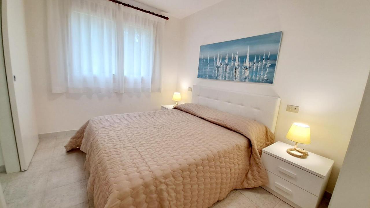 Villa Barbara Fra I Pini Lignano Sabbiadoro Exterior foto