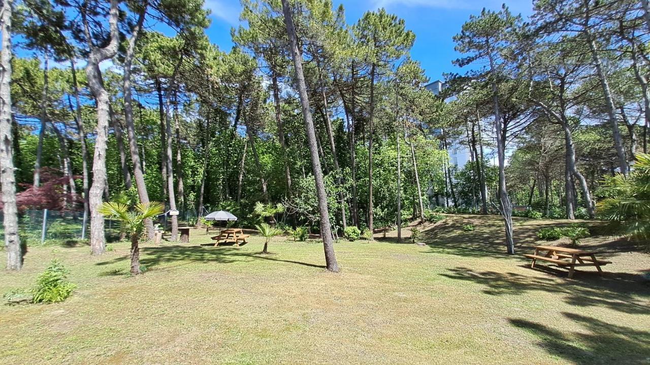 Villa Barbara Fra I Pini Lignano Sabbiadoro Exterior foto